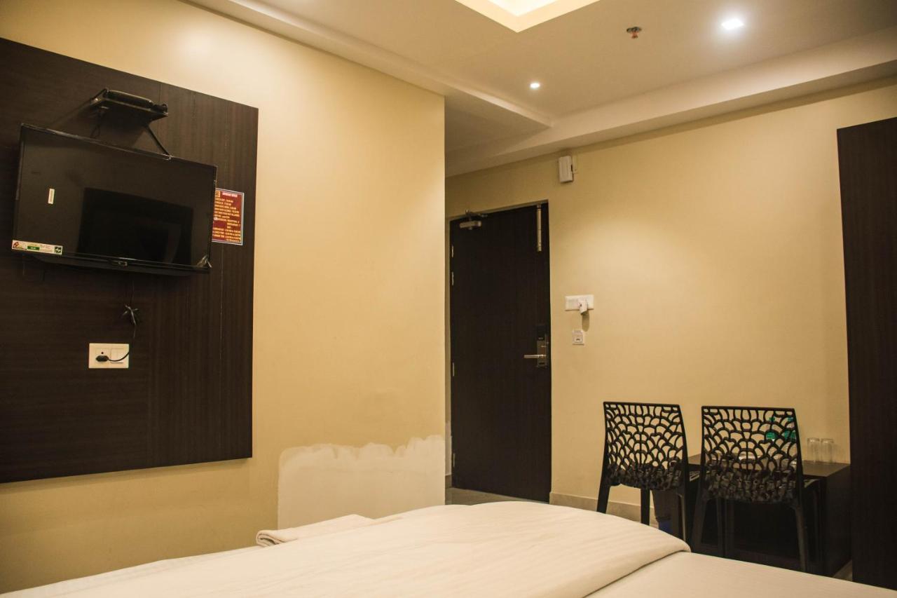 Hotel Gc International Дігха Екстер'єр фото